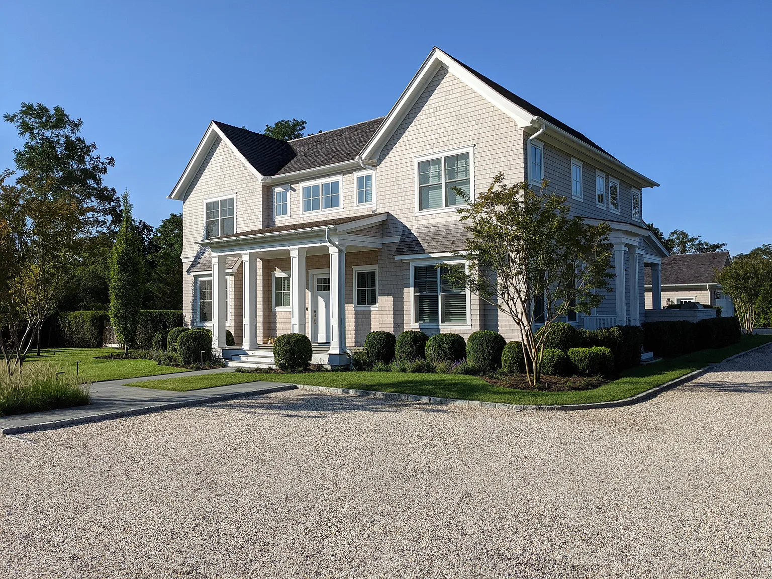 12 Therese Court — Front